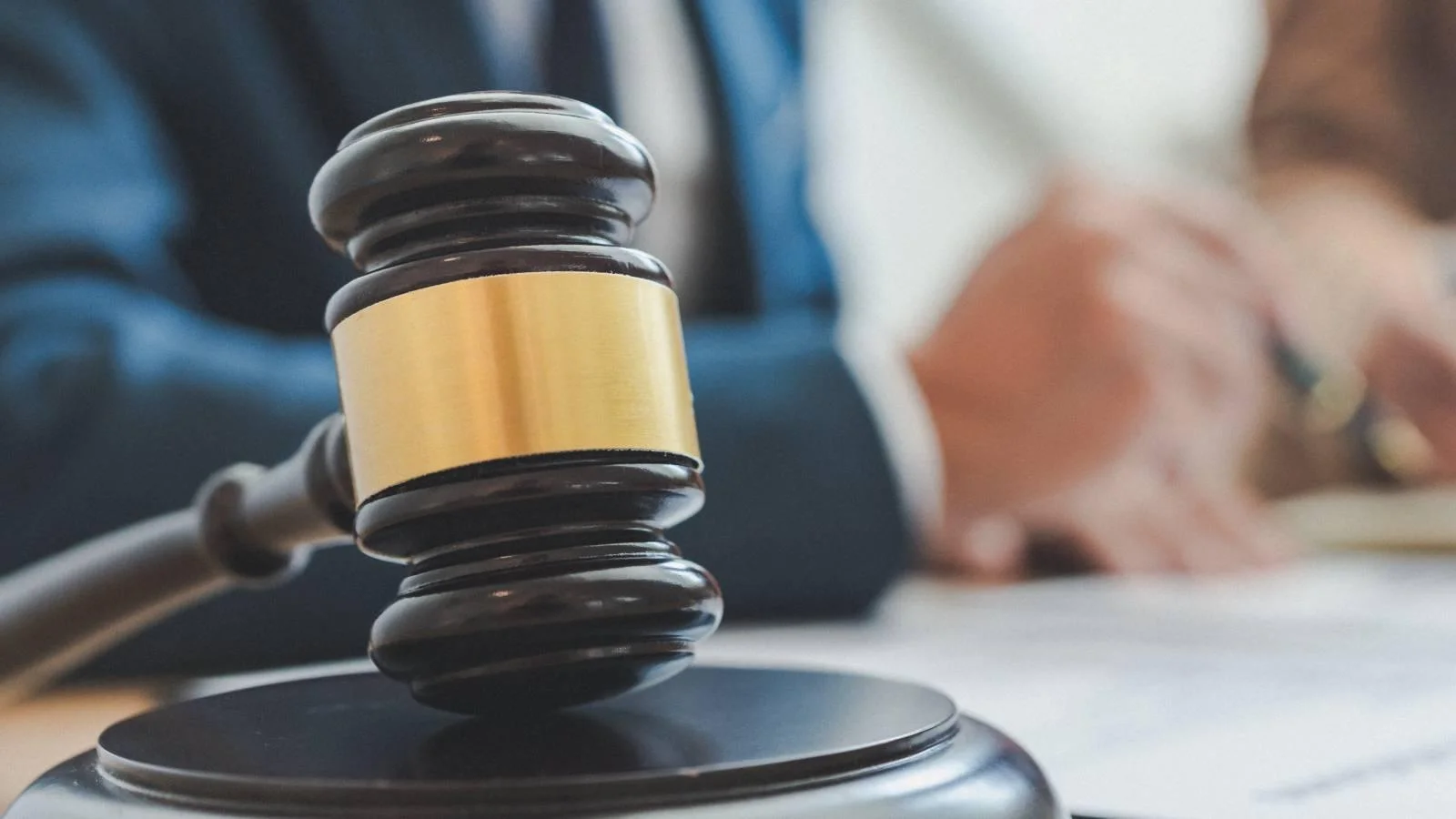How many lawyers were eligible to practice law in cities within Stark County in Q2 compared to the previous quarter?